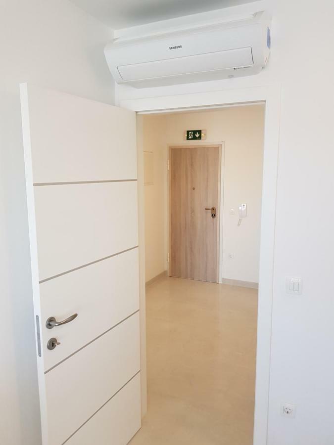 Apartmani Marella Donji Seget Esterno foto