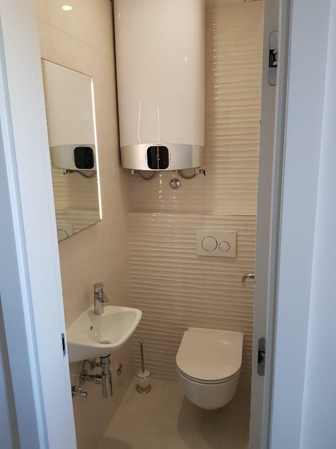 Apartmani Marella Donji Seget Esterno foto
