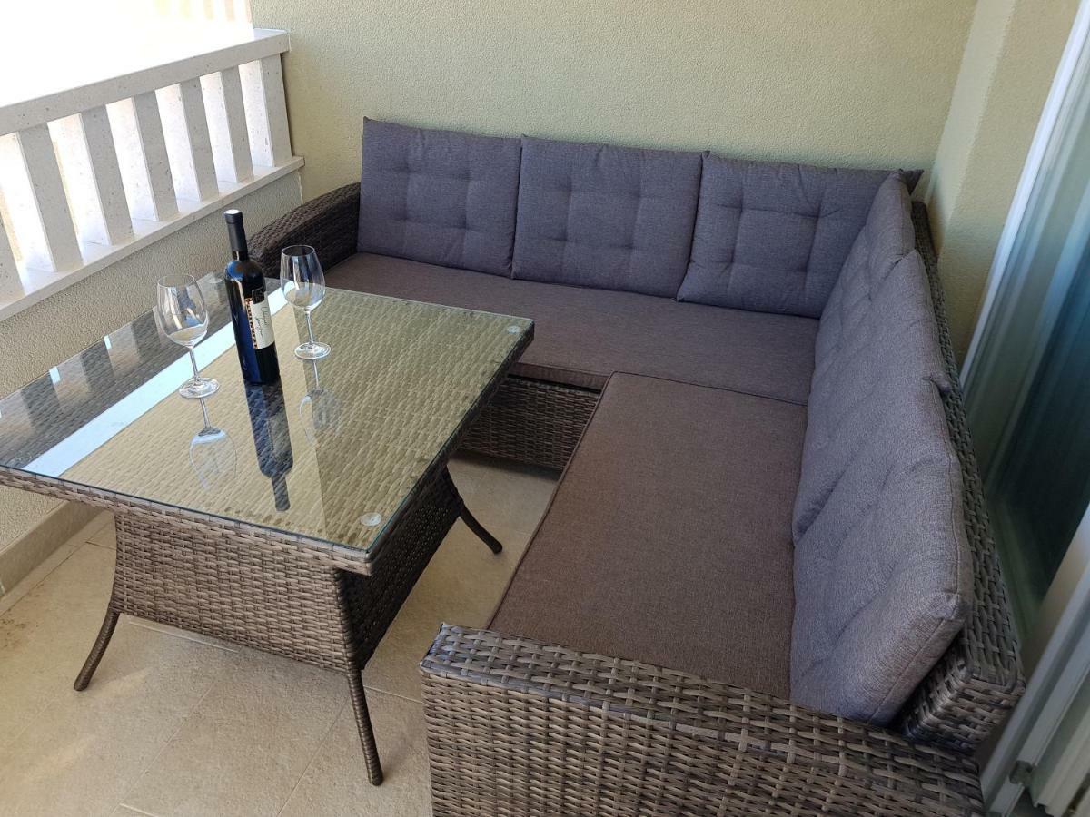 Apartmani Marella Donji Seget Esterno foto
