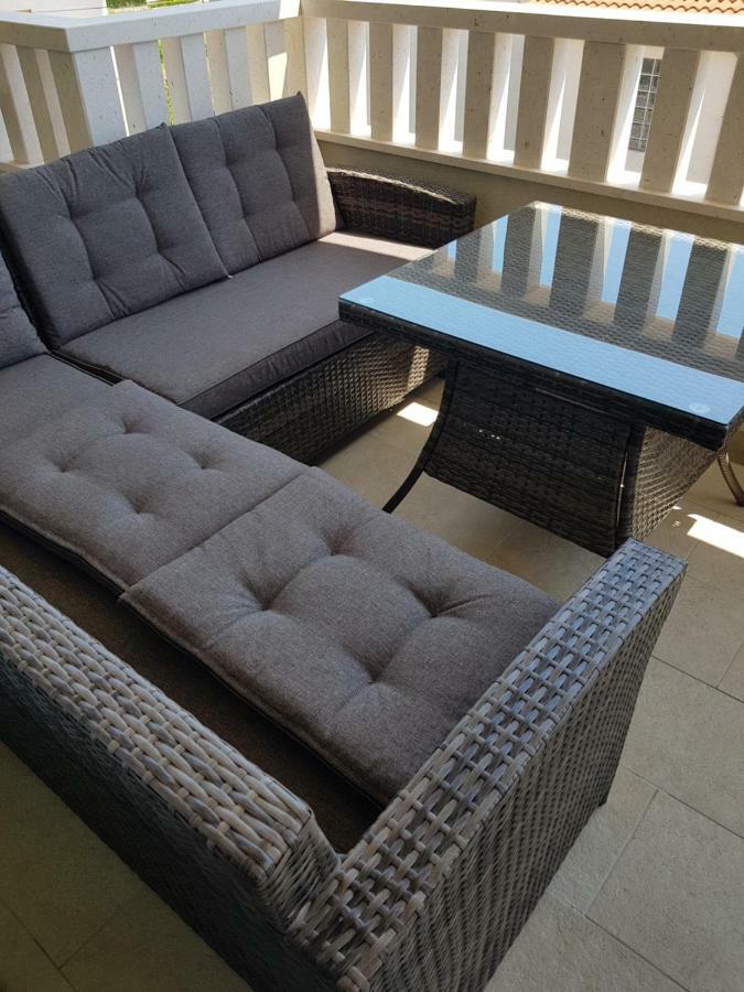 Apartmani Marella Donji Seget Esterno foto